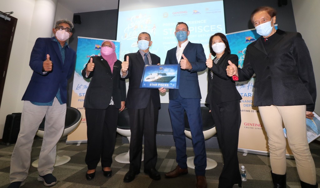一眾星夢郵輪高層及檳城的旅遊業界翹楚均對雙魚星號在當地重啟服務予以極大信心及支持。