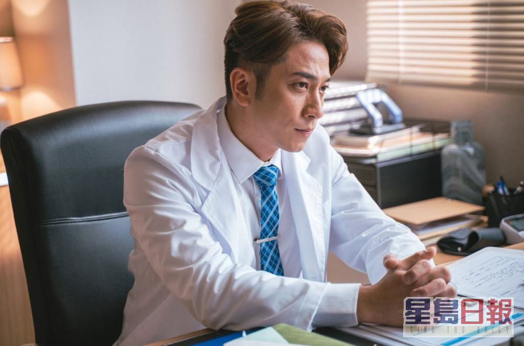 吴卓羲扮演一个假面医生，对他来说是新尝试。