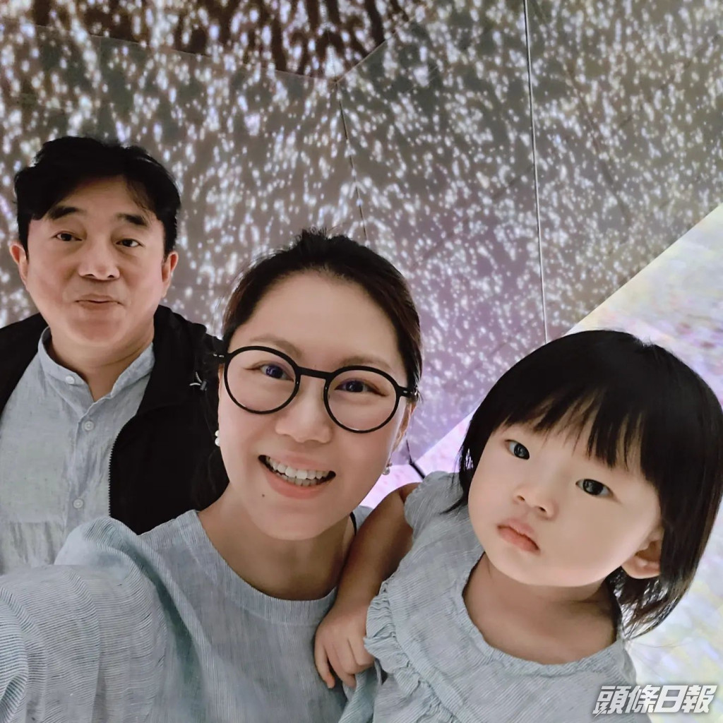 呂方喺2020年同女友伍惠寶結婚並育有一女！