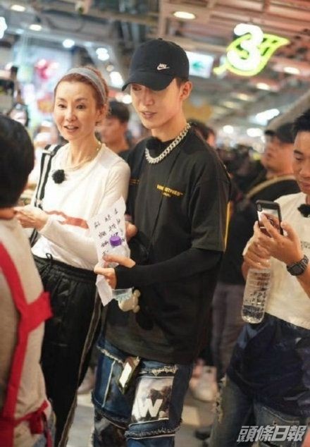 曾在港拍攝內地綜藝節目。