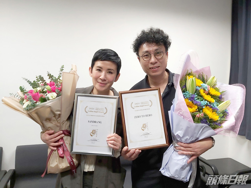 尹志文（右）憑《媽媽的神奇小子》入圍「最佳導演」。