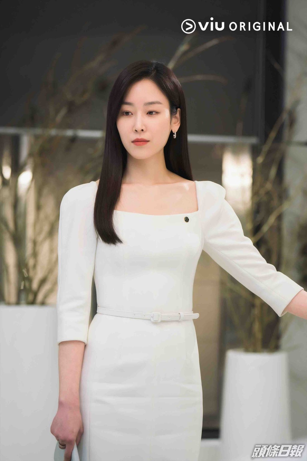 徐玄振在《為何是吳秀才？》中飾演為了追求成功、內心一片空虛的法學院女教授吳秀才。