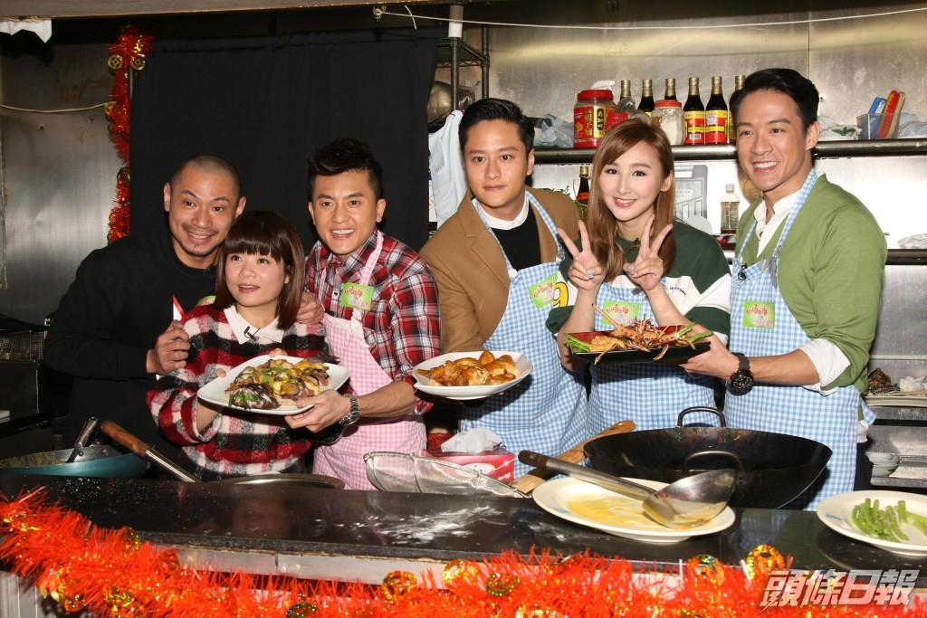 金剛、阮小儀Kitty Yuen、衛志豪、謝東閔、高海寧和陳智燊拍攝無線電視《街坊廚神》新春特別版，大展廚藝。