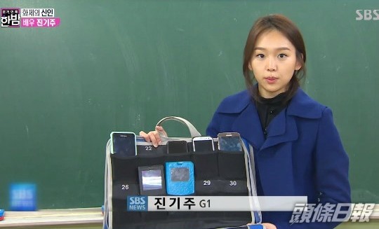 秦基周入行前曾任職記者。