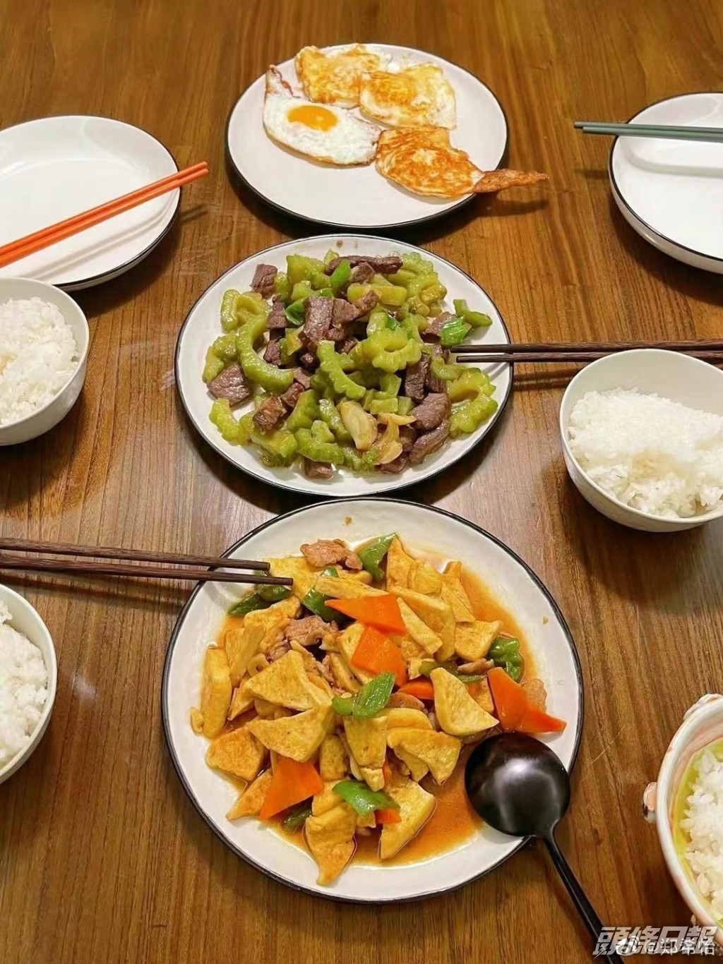 平日最多煮個餸。