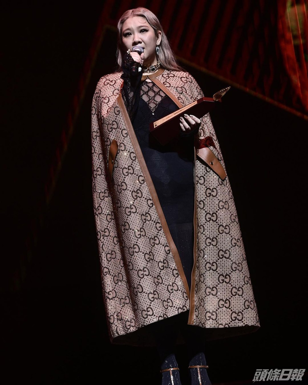 欣宜在《叱咤》首度贏得「叱咤樂壇女歌手」金獎及「我最喜愛的女歌手」。