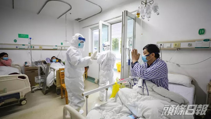 研究訪問了近1200名2020年1月至5月在武漢金銀潭醫院出院的新冠康復者。AP資料圖片