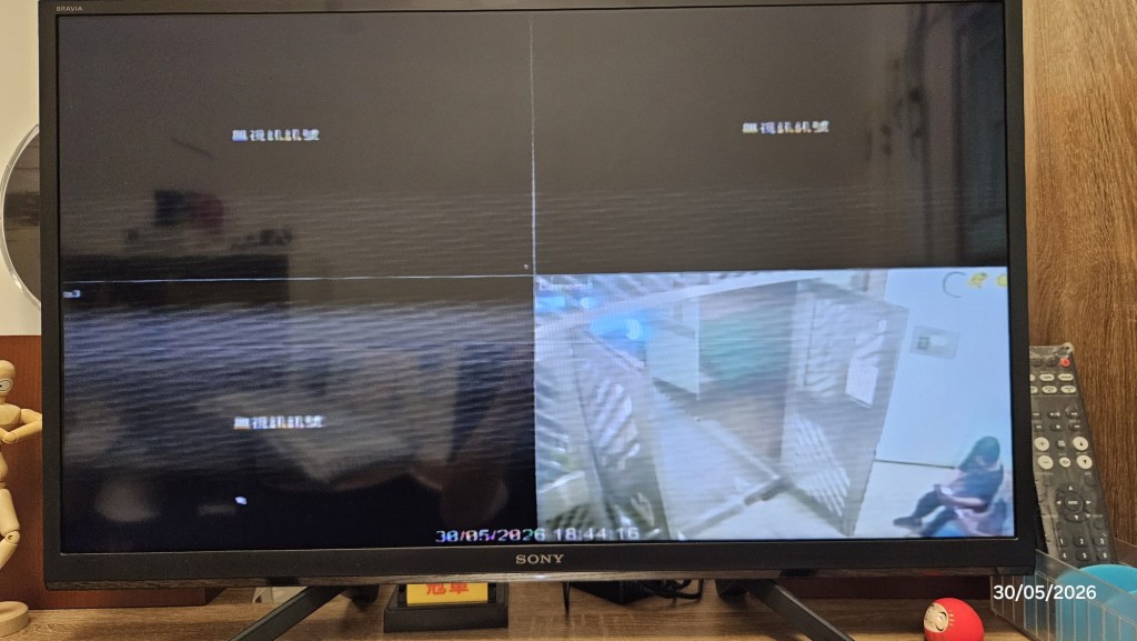 不少閉路電視亦受影響未能運作。讀者提供