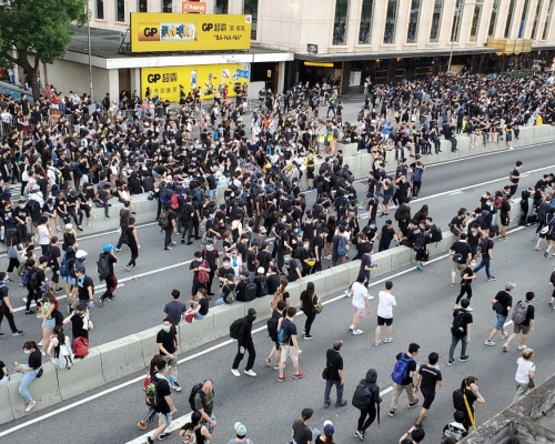 本周日分別有網民發起在港島西及將軍澳集會和遊行。資料圖片