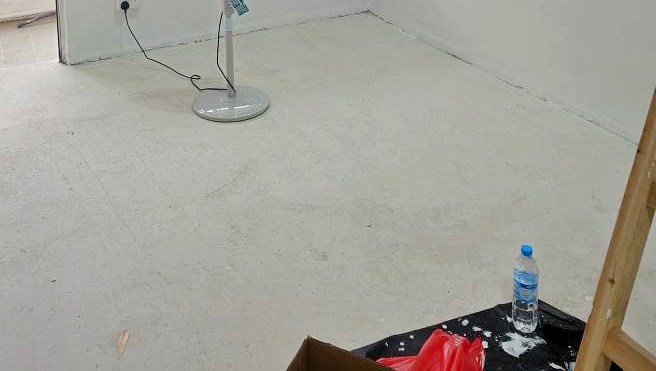 •網民B：地唔平鋪唔鋪到？fb「公屋討論區 - 香港facebook群組」截圖