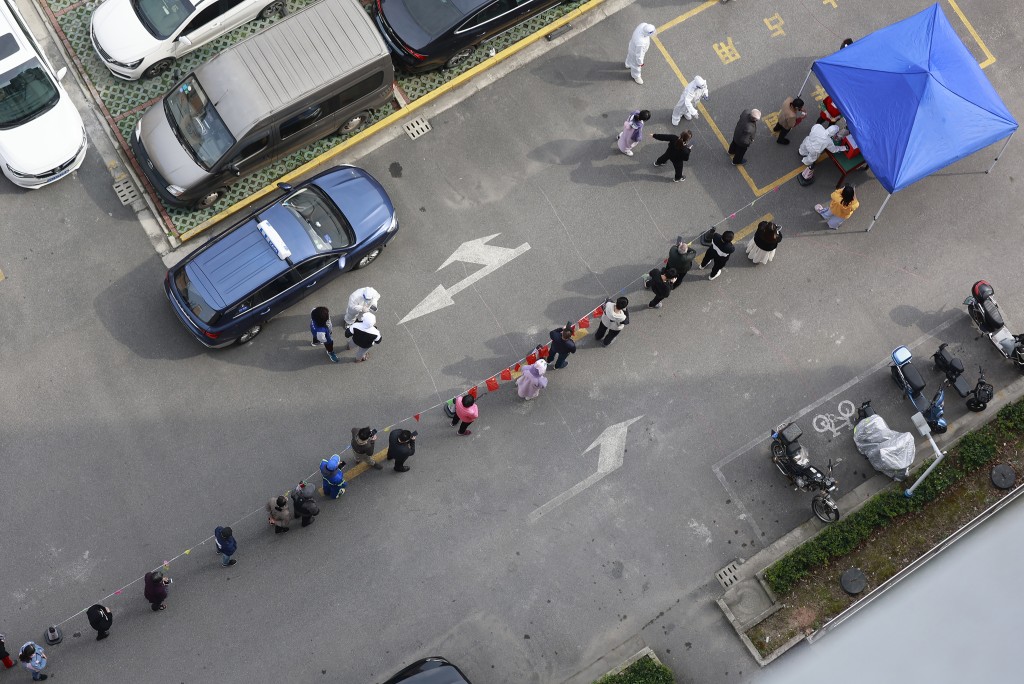 上海一步步地測試在動態清零和保持正常生活之間的平衡。AP圖片