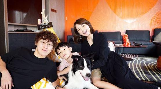 連Tom的老婆Leanne也笑言怕認錯老公。