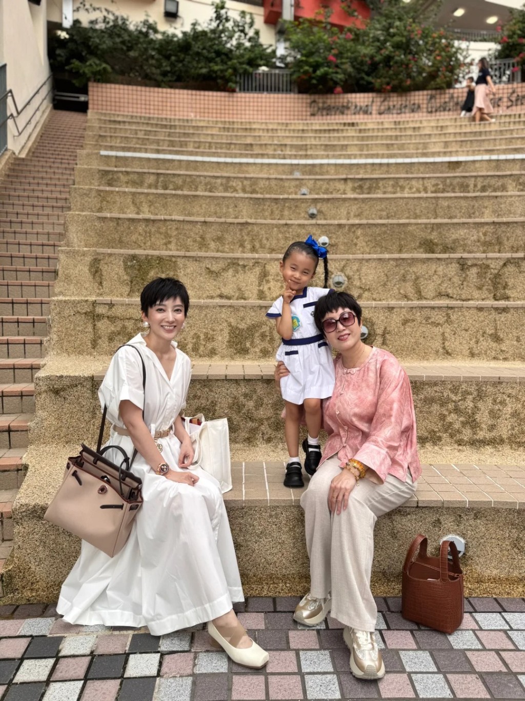 李天縱一直悉心栽培女兒。 李天縱一直悉心栽培女兒。
