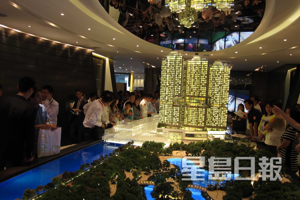 【地產話當年】瓏門12年每呎開價達1.12萬 。