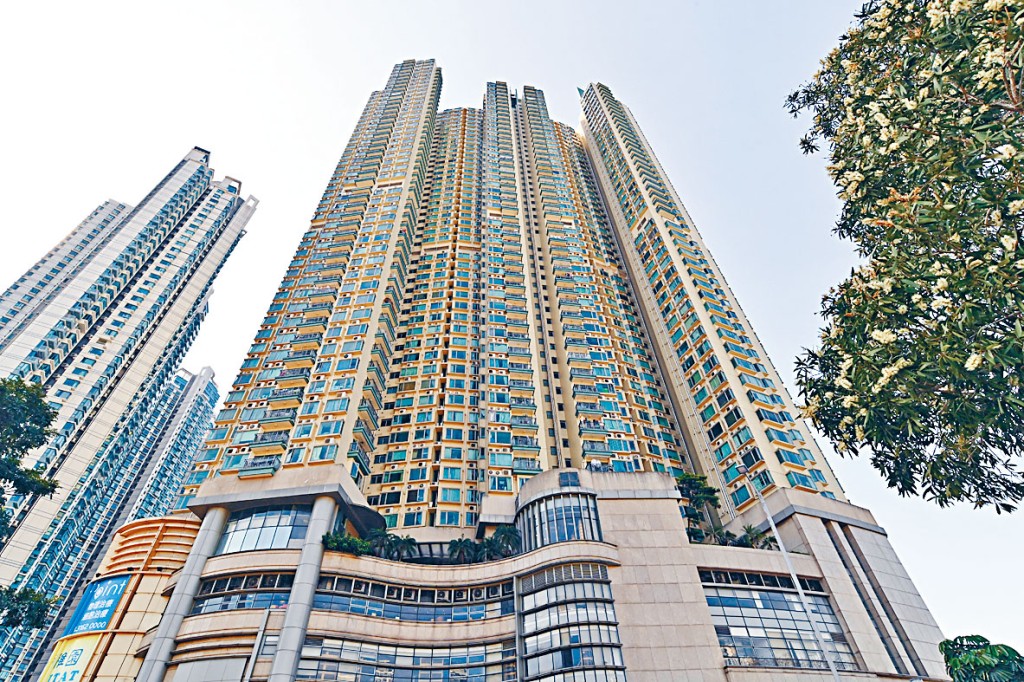 凱帆軒錄得2房事故單位，以675萬成交，較市價低30%。