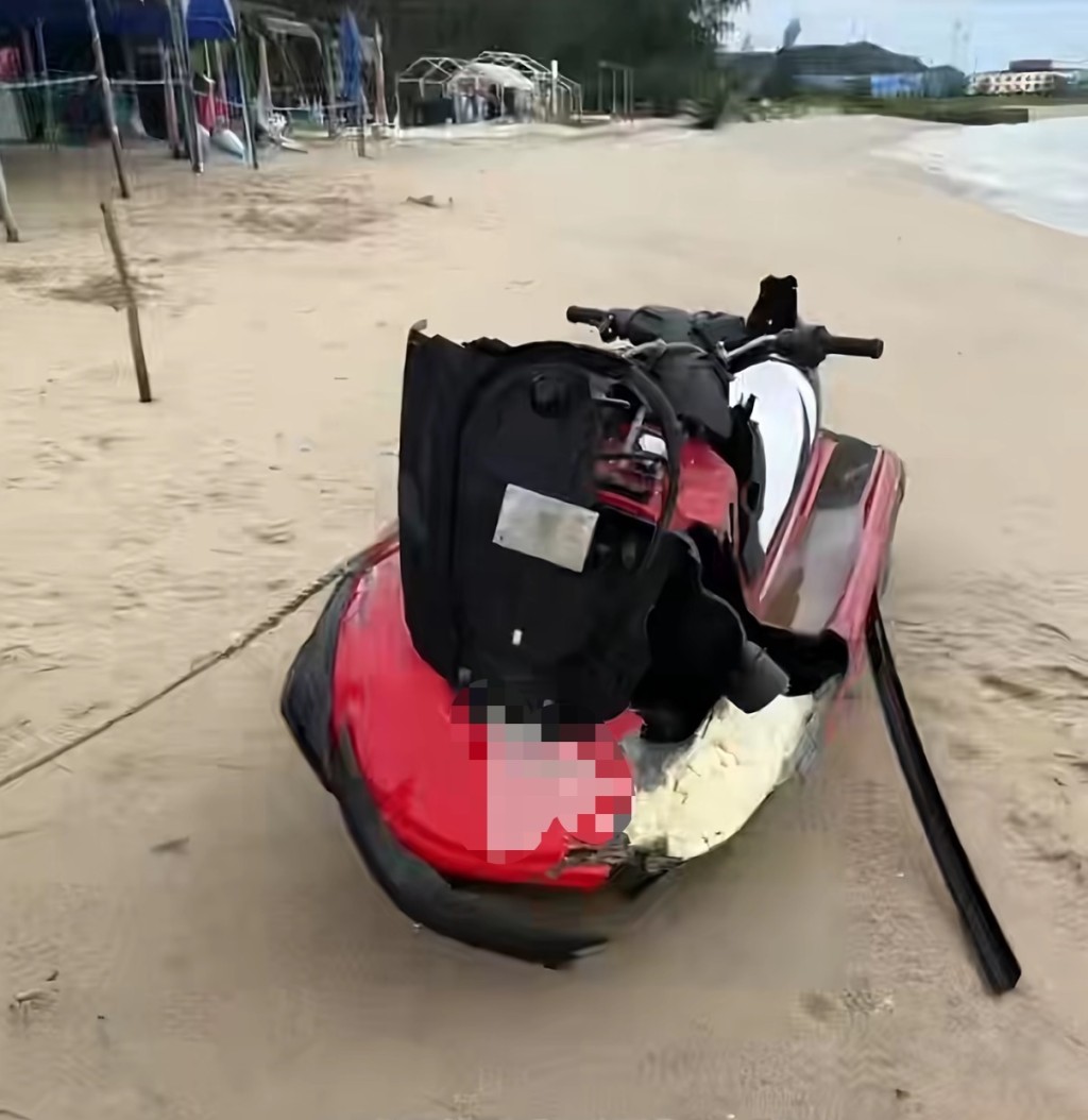 廣西北海水上電單車相撞,致其中2人當場死亡。抖音@晚 廣西北海水上電單車相撞,致其中2人當場死亡。抖音@晚