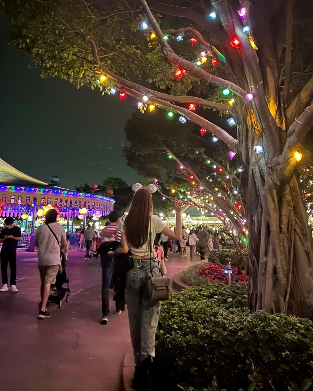 大讚香港迪士尼排隊快過東京迪士尼！