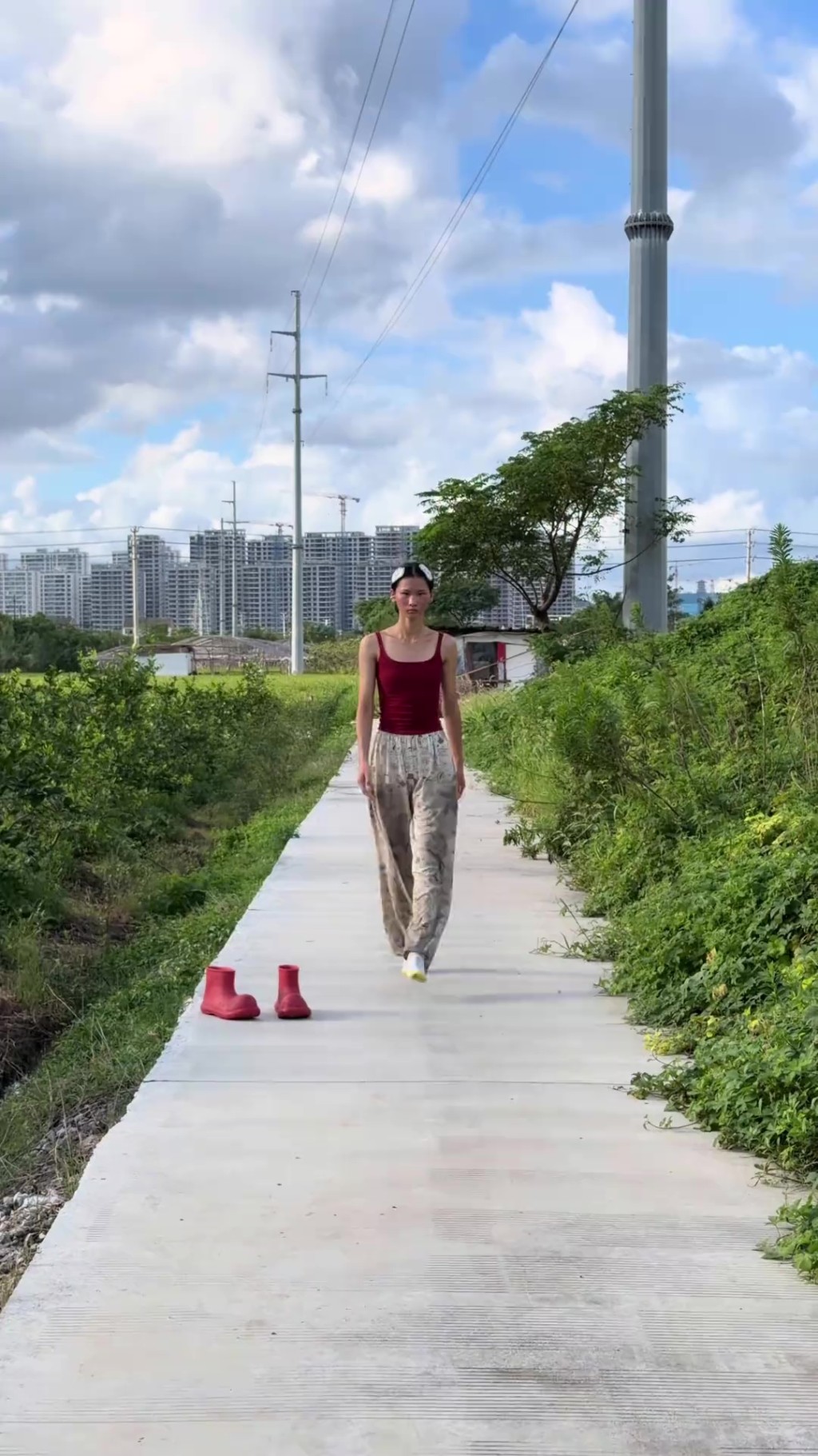 垃圾堆自学catwalk的“超人冷”。