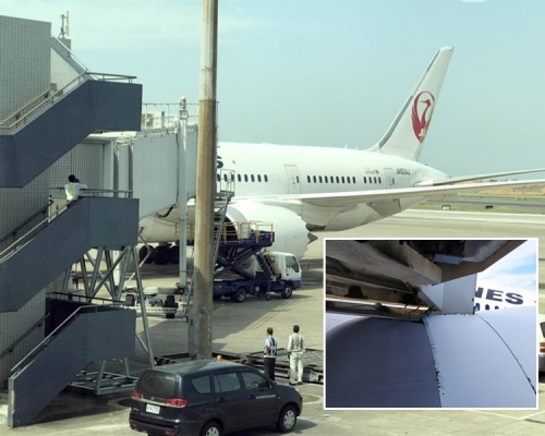 客機引擎與旁邊的空橋擦撞。中時