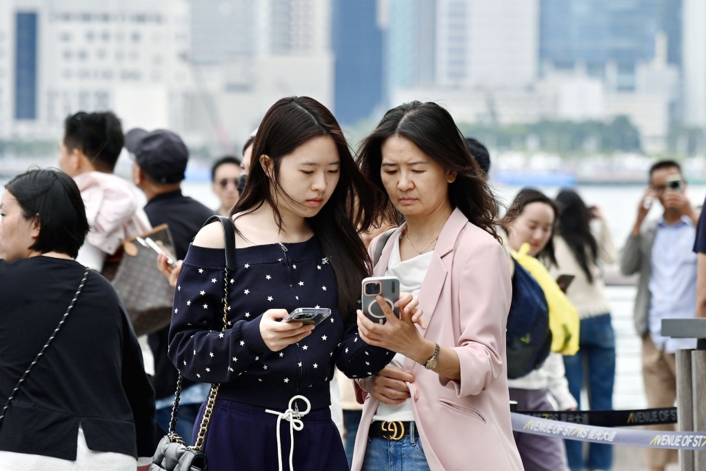 周末期間氣溫將明顯轉涼。資料圖片 周末期間氣溫將明顯轉涼。資料圖片