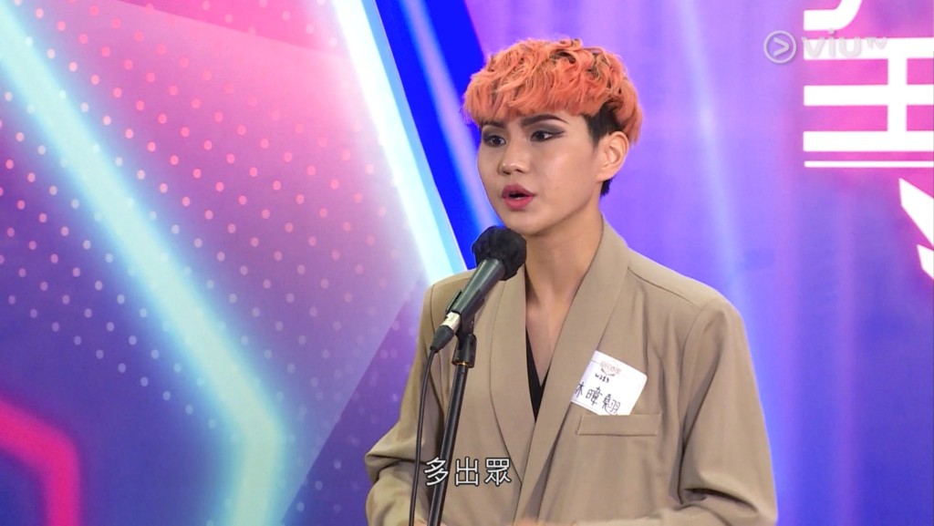 啲髮色成日唔同。