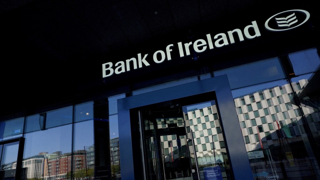 爱尔兰银行（Bank of Ireland）曾因其IT系统缺陷而被罚款。 路透社