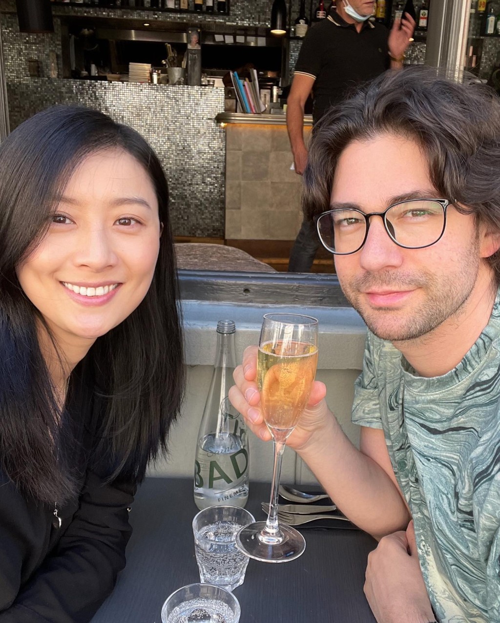 法拉與Emmanuel二人世界過法國母親節。