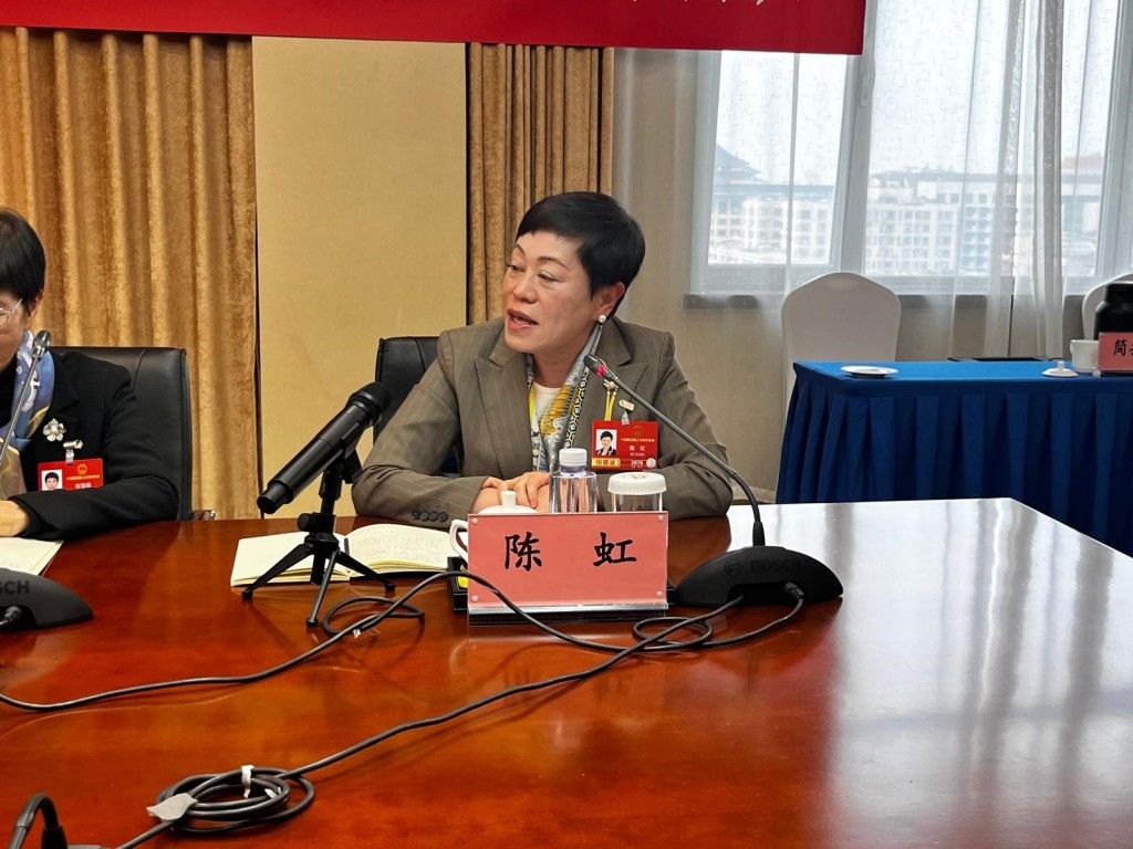 澳區全國人大代表陳虹表示，澳門作為中西文明交流互鑑重要窗口的角色正逐步浮現。