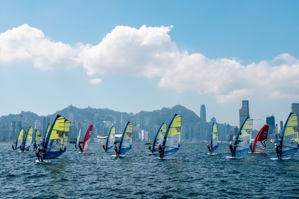 维港赛吸引之处是靓景。图片由香港滑浪风帆总会提供