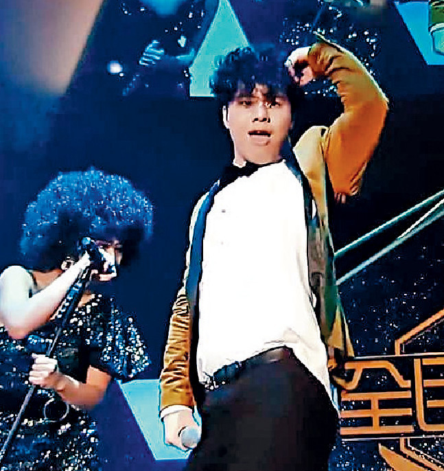 ■Mike參加《造星II》，憑住唱歌實力順利打入十強。