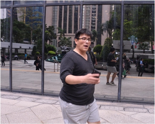 次被告鄭偉傑否認曾參與三合會入會儀式。