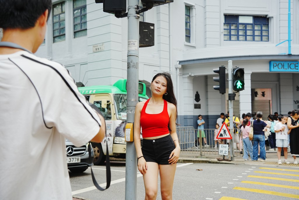 舊油麻地警署成為內地客打卡點。 舊油麻地警署成為內地客打卡點。