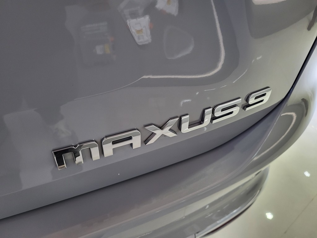 全新MG M9 CE Launch Edition豪装特别版电动七人车