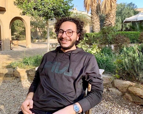埃及一名大學生被控「散播假新聞」，被裁定罪名成立，判入獄4年。