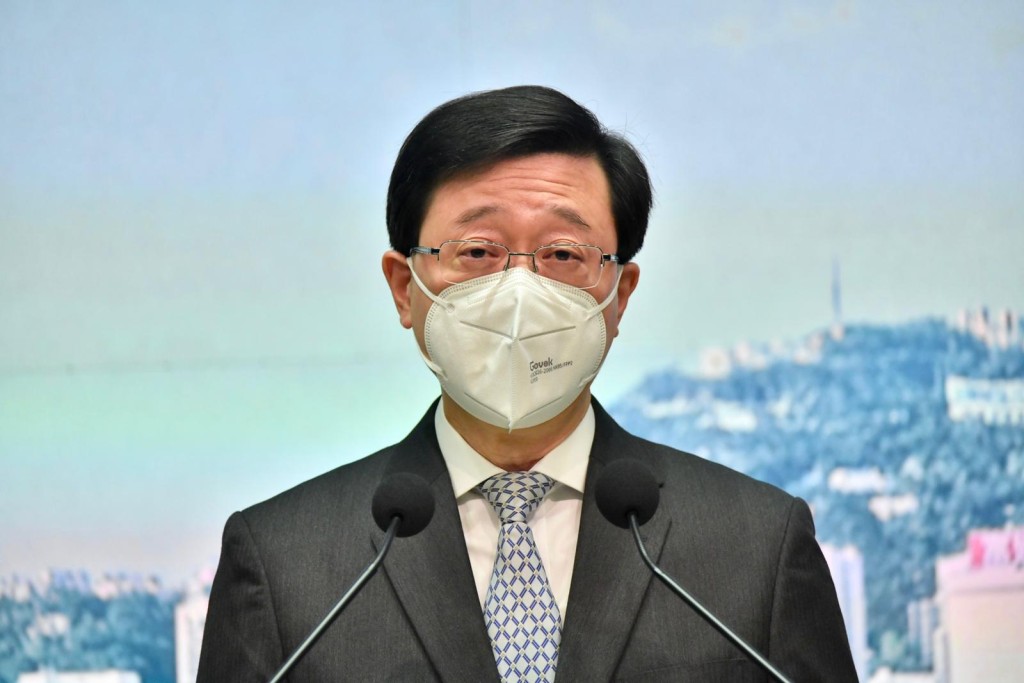 李家超日前表示，希望香港在抗疫上不需要走回頭路。資料圖片