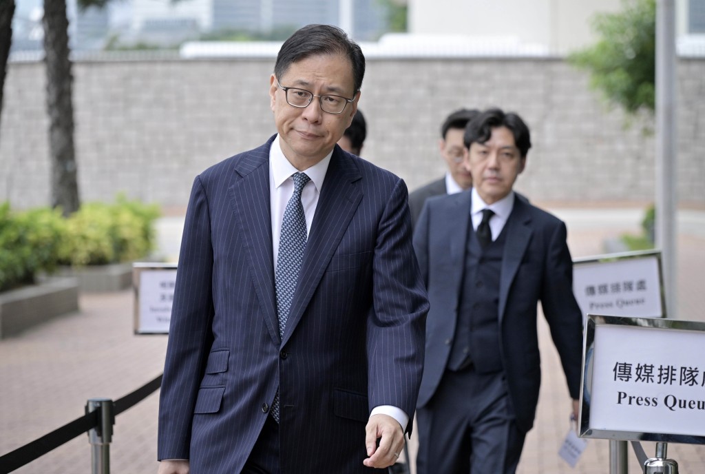 他又指，目前有約26名大律師和資深大律師參與聽證會，或創歷史新高。