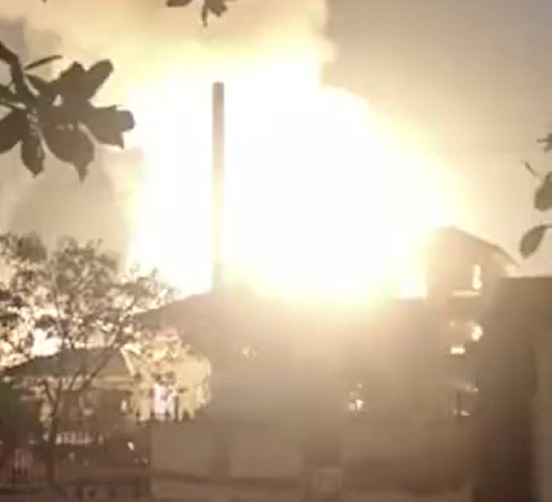 化工廠爆炸。網上截圖