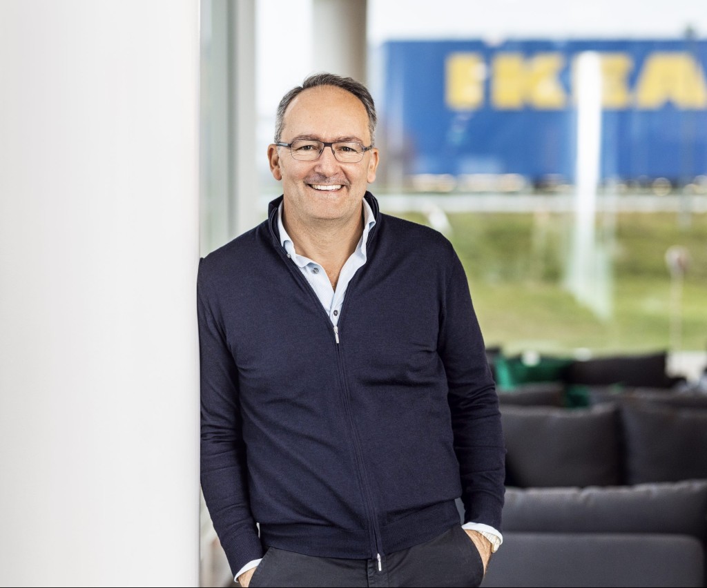 负责营运全球大多数门店的宜家母公司Ingka Group,由西班牙籍的Juvencio Maeztu掌舵。 负责营运全球大多数门店的宜家母公司Ingka Group,由西班牙籍的Juvencio Maeztu掌舵。