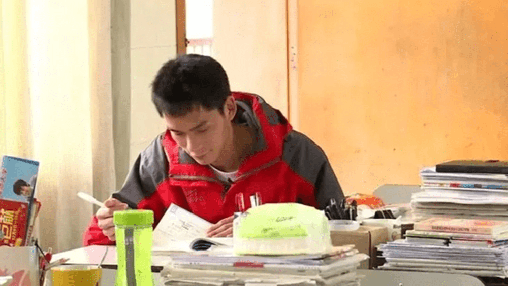 重讀14年考生終上清華？本人回應是謠言。