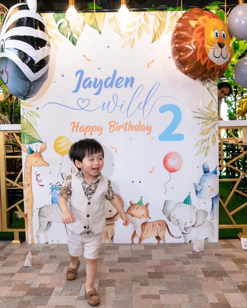 Jayden去年2岁的生日会。