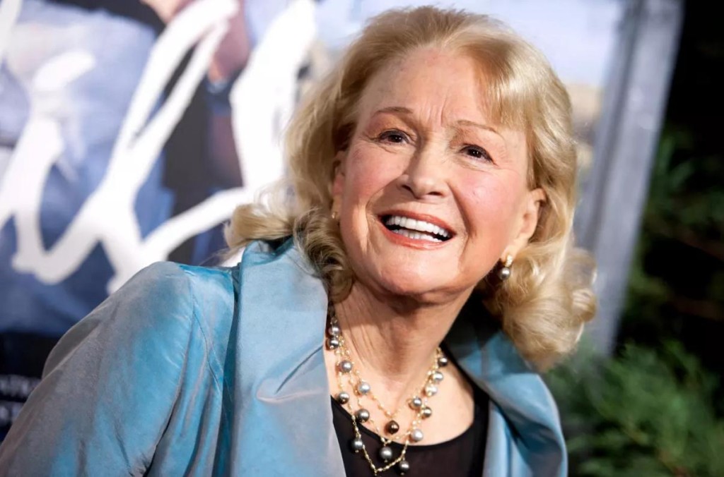 羅娜甸母親戴安烈特今日在家中辭世。 羅娜甸母親戴安烈特今日在家中辭世。