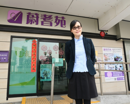 蔚耆苑院長蔣慧儀在疫情下堅守崗位,守護院內每一位長者的情緒及健康。 何健勇攝