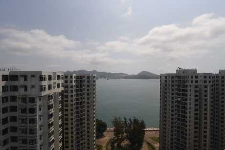 從單位可外望內園景，遠眺白沙灣海景。