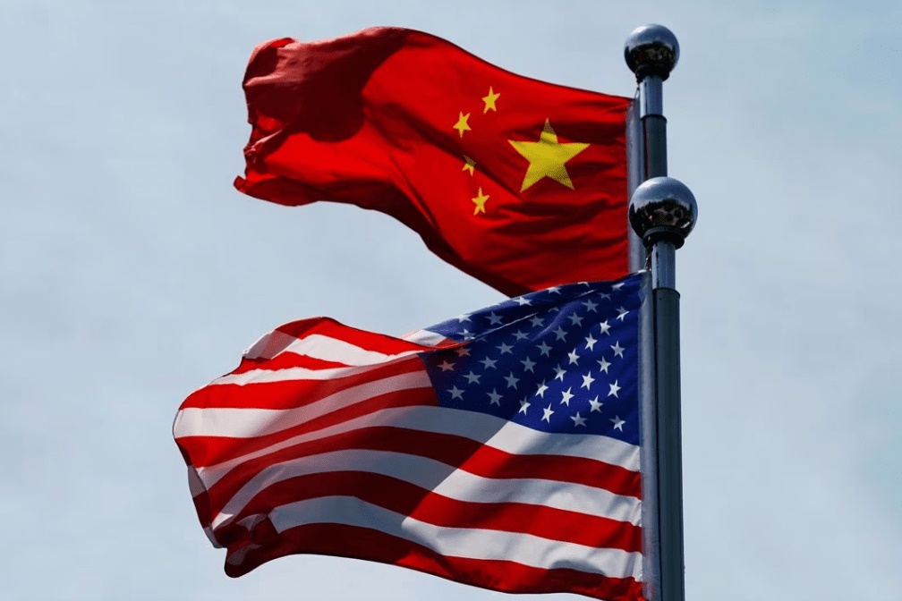 鄧炳強指就算未來中美關係回暖,也無意要求撤銷制裁。 鄧炳強指就算未來中美關係回暖,也無意要求撤銷制裁。