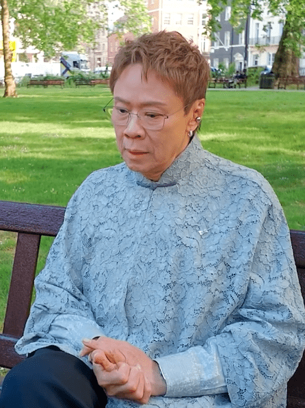 陳志雲表示自己好自責，並一度認為自己若沒有到英國生活，母親就不會這樣早離世。