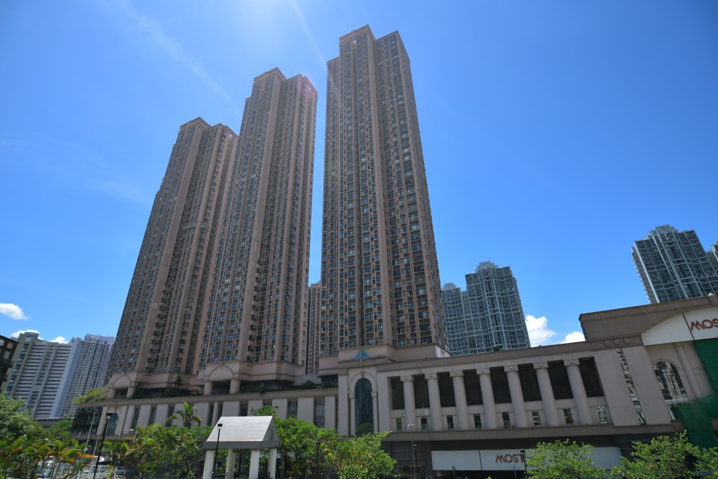 馬鞍山新港城兩房610萬沽。