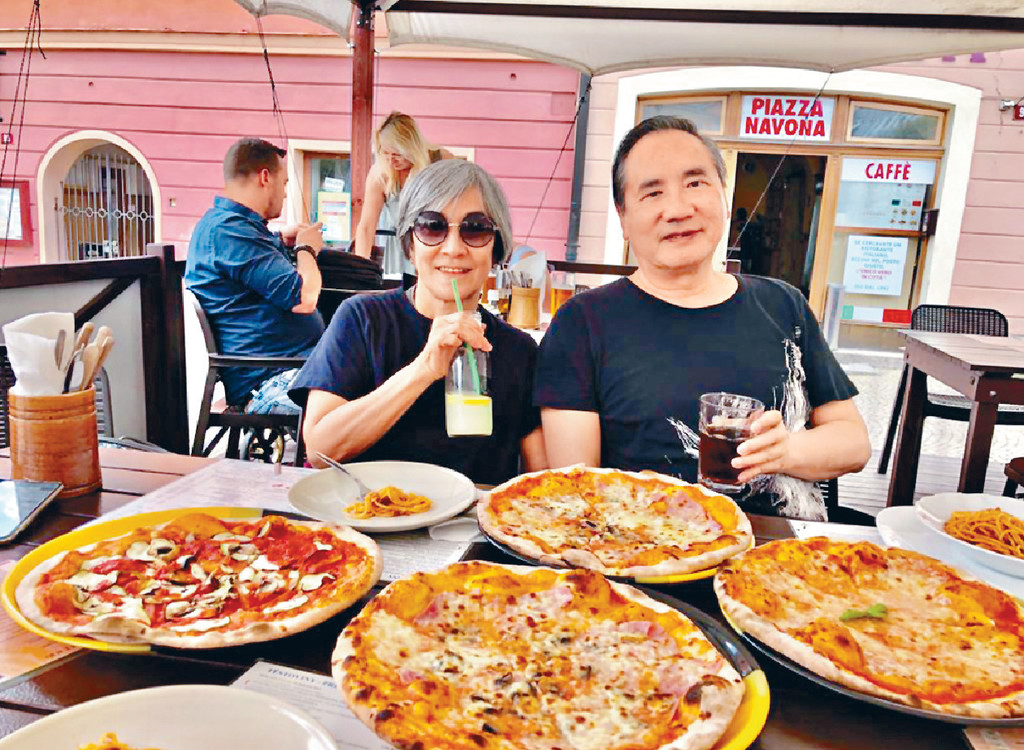 在「Piazza Navona」食多款薄餅
