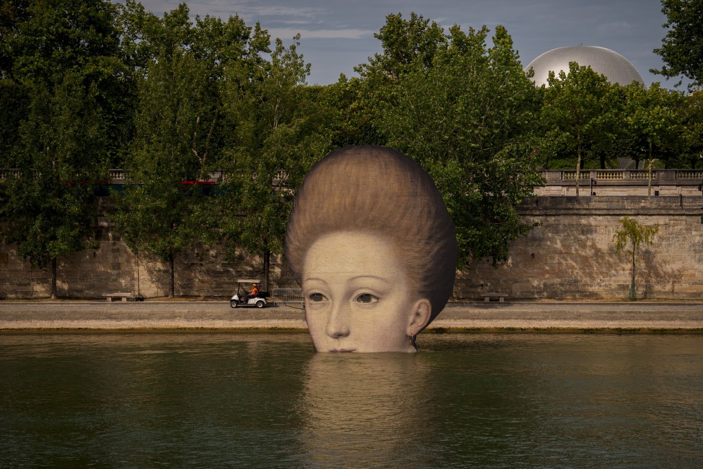 巴黎奧運開幕禮破天荒移師塞納河舉行。REUTERS