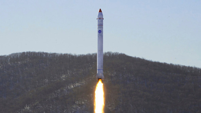 北韩西海试射火箭。美联社