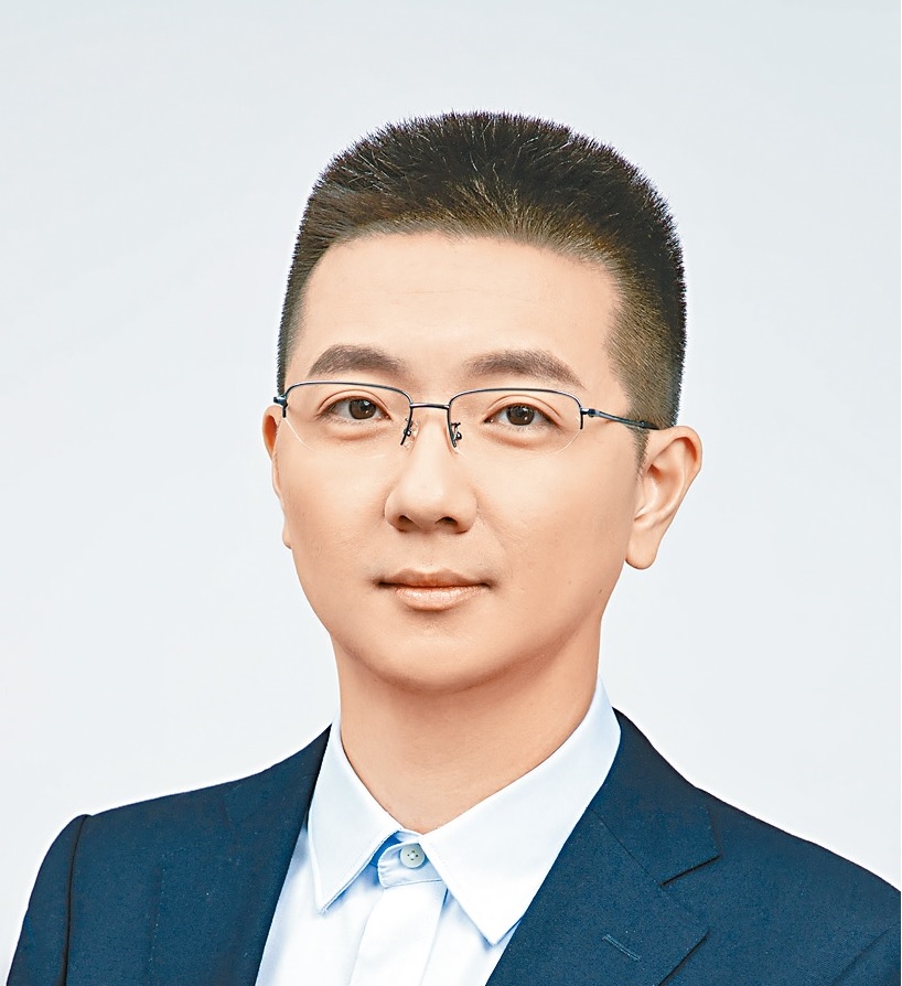 房冰︰理大的創業教育培養了我們創新和應對挑戰的能力,也在我們帳戶上只有百位數的時候提供了資金幫助。未來我們仍面對許多挑戰。
